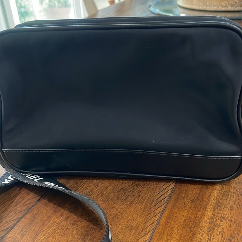 Michael Kors black white nylon camera crossbody bag webbing logo strap - Picture 7 of 17